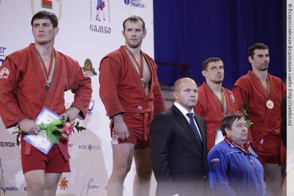 Свердловские самбисты Илья Хлыбов и Альсим Черноскулов стали чемпионами мира - Фото 1