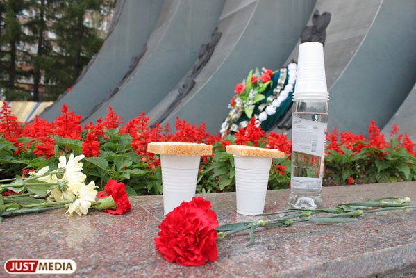 Погибших на Северном Кавказе военнослужащих помянут завтра у «Черного Тюльпана» - Фото 1
