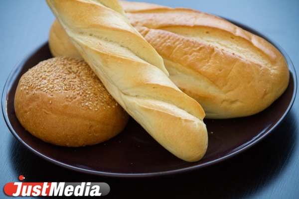В Свердловской области снова вырастут цены на хлеб: мука дорожает на глазах - Фото 1