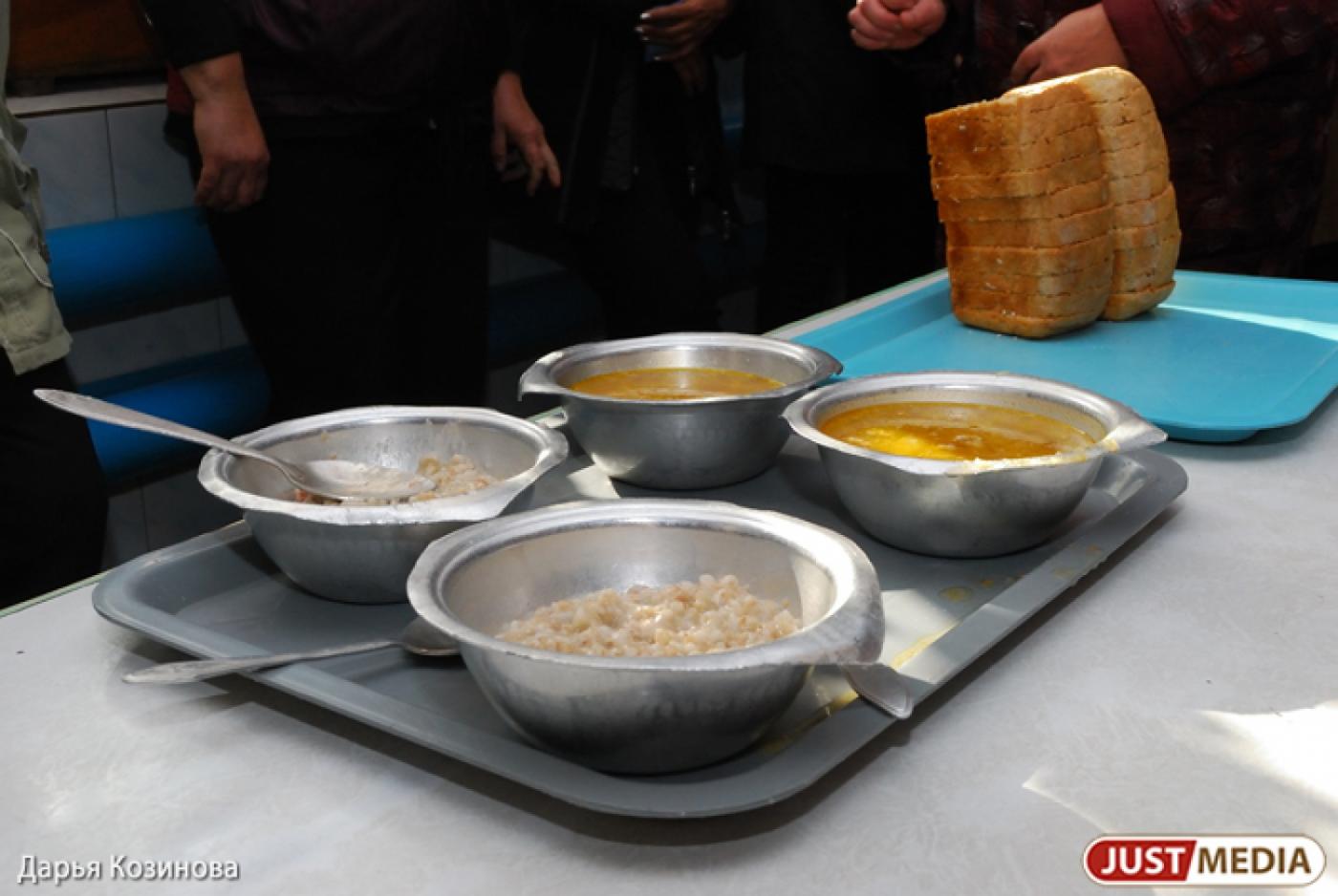 В Тавде осужденному пытались передать наркотики в торте - Фото 1