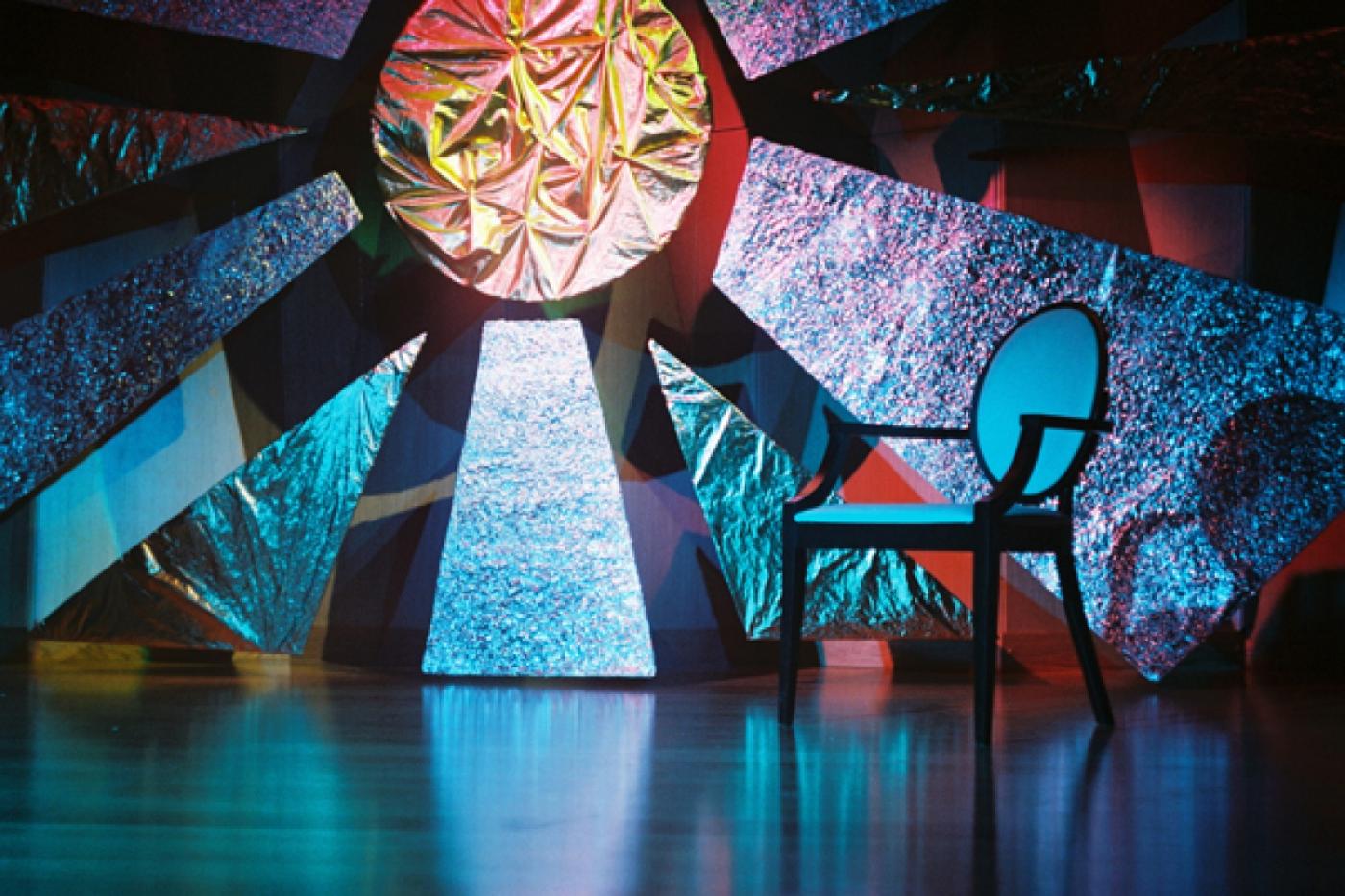 Маяковский против Северянина. Современные артисты решили проверить, кто из поэтов сегодня актуальнее - Фото 1