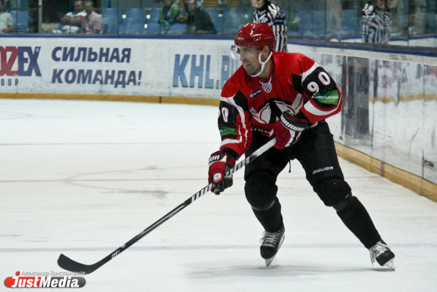 Хоккеисты молодежного клуба «Авто» потерпели второе поражение подряд - Фото 1