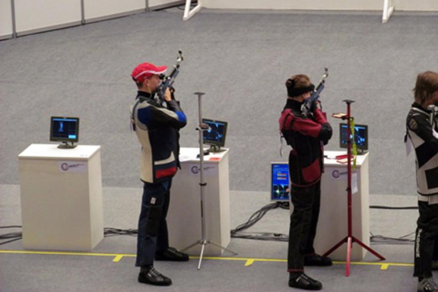 С тремя серебряными медалями вернулись из Дании екатеринбургские стрелки - Фото 1