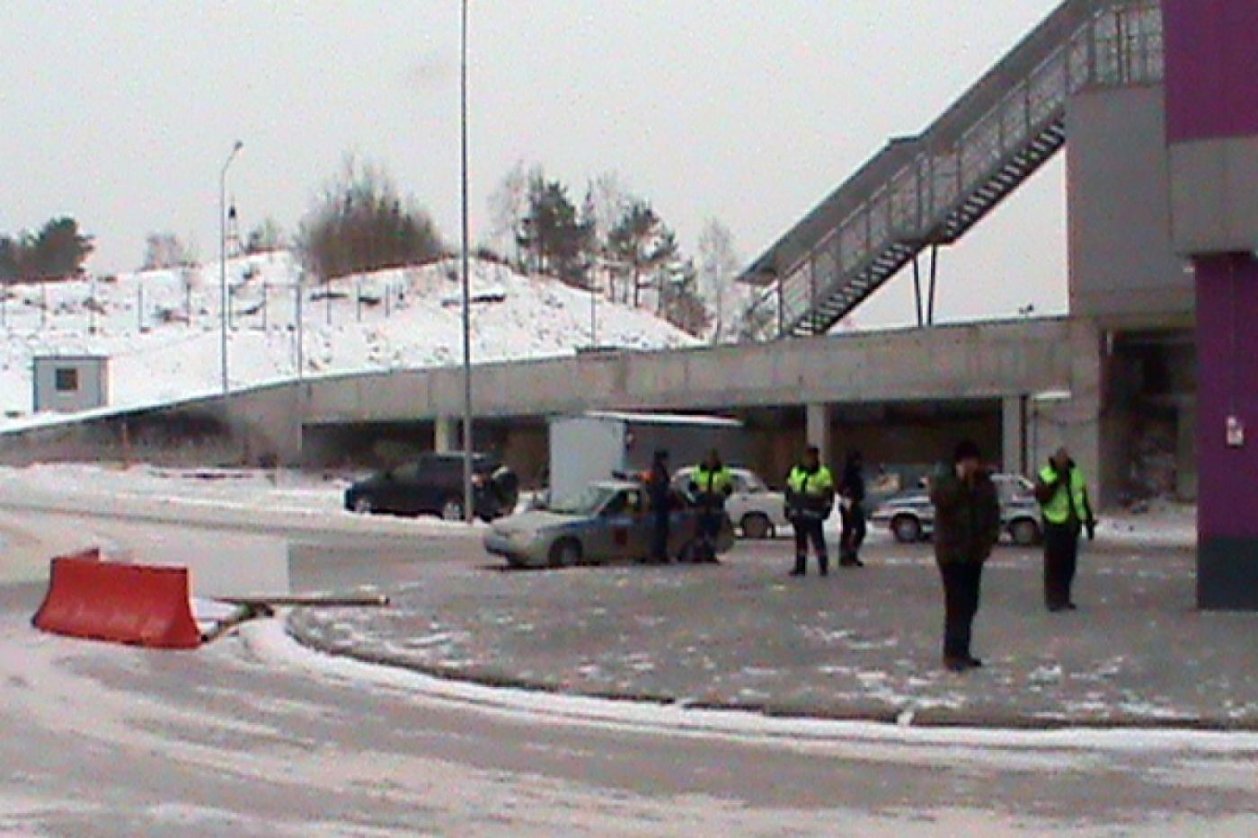 Возле «Радуга-парка» МАЗ раздавил пешехода - Фото 1