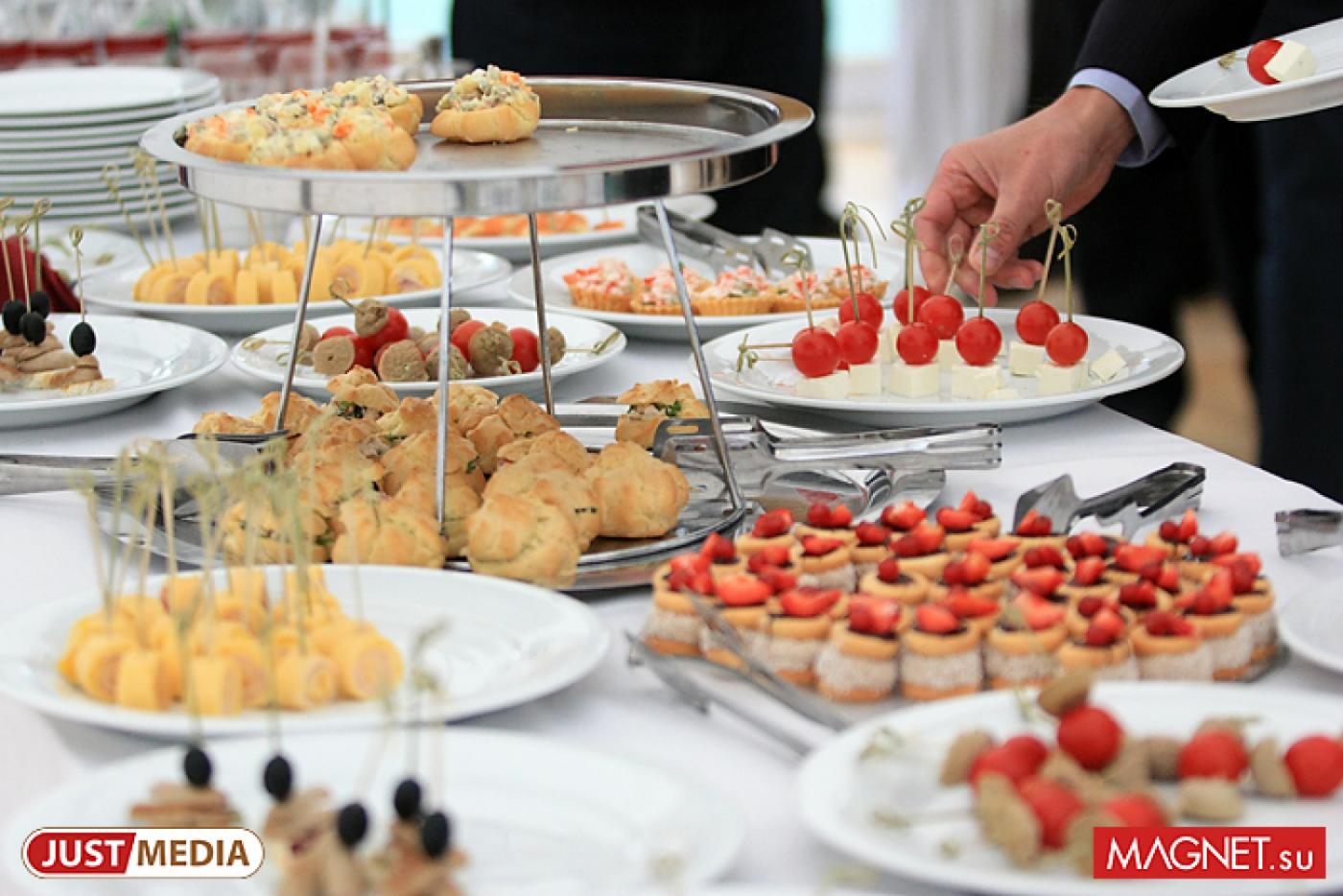 Верхнепышминский фонд поддержки предпринимательства потратил бюджетные средства на фуршет - Фото 1