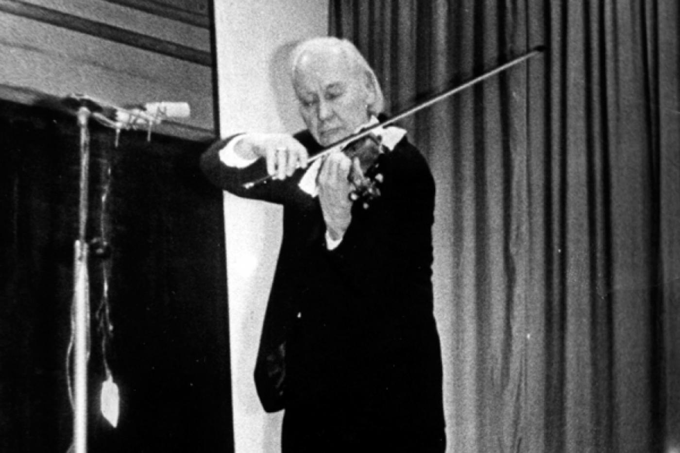 Солисту Свердловской филармонии Владимиру Федоровичу Беляеву исполняется 90 лет - Фото 1