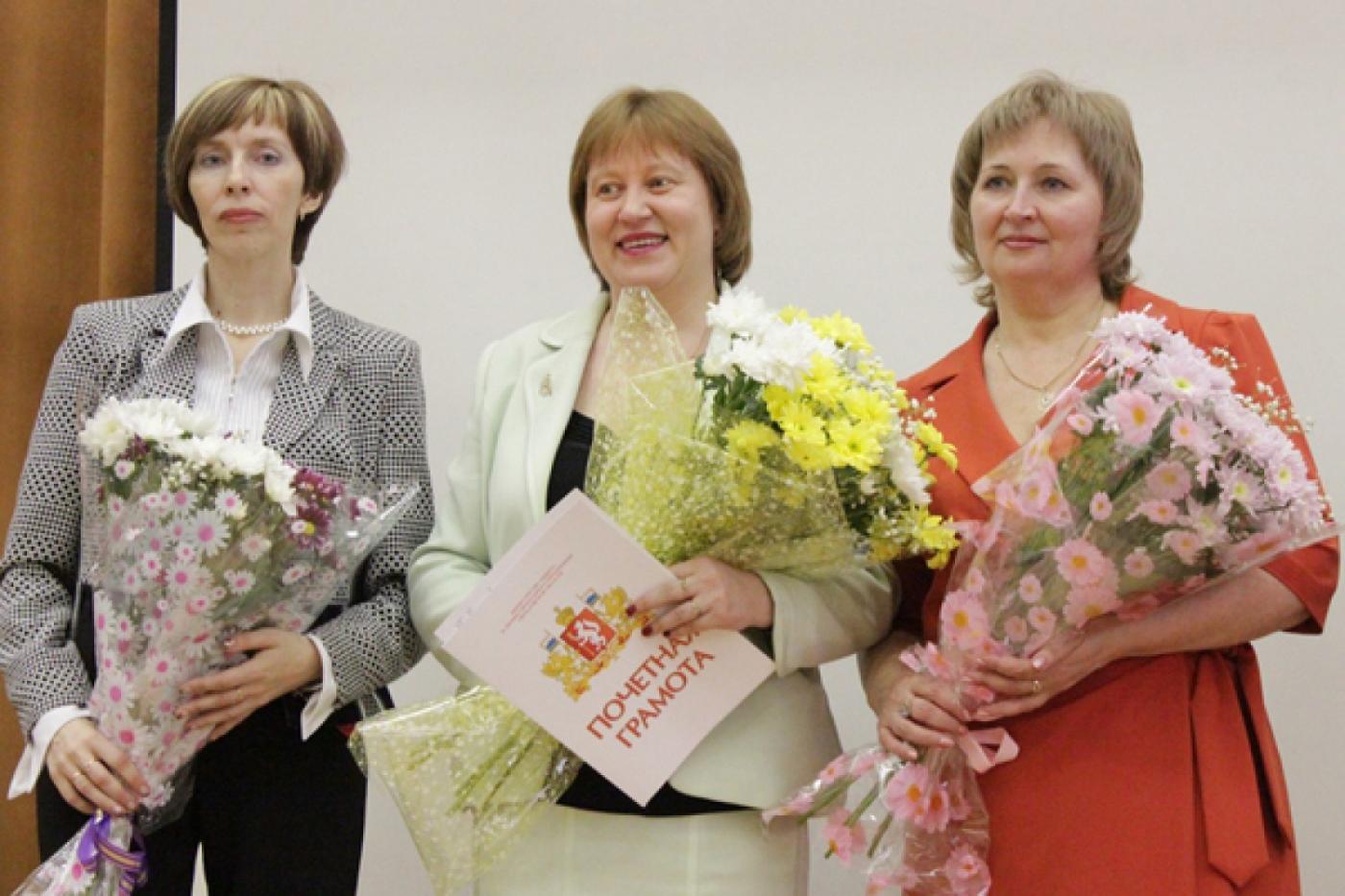 Учителем года в Свердловской области стала преподаватель английского языка Юлия Семенова - Фото 1