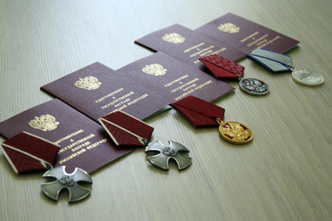 За мужество и отвагу бойцы СОБР ГУ МВД России по УрФО удостоены государственных наград - Фото 1