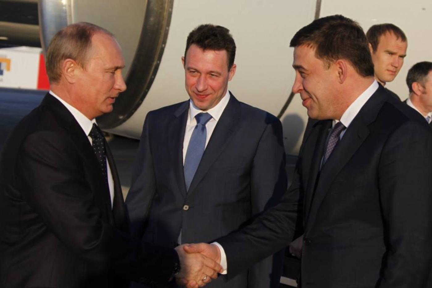 Раб на галерах. Путин закончит ужинать поздно вечером, а пленарное заседание начнет рано утром - Фото 1