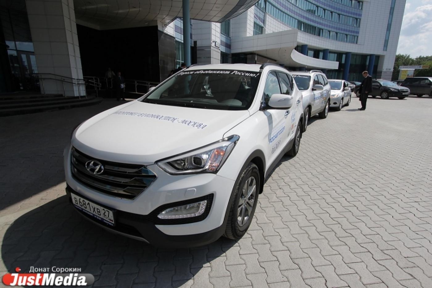 Ильфу и Петрову такое и не снилось. Федеральные чиновники ударили автопробегом по бездорожью и разгильдяйству - Фото 1