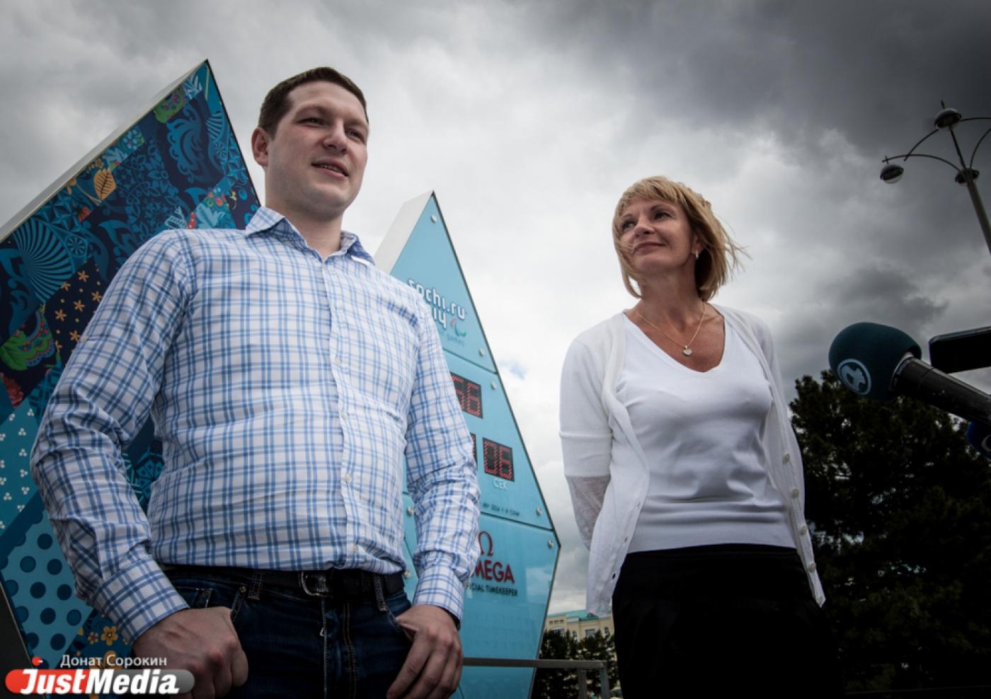 300 екатеринбуржцев пронесут олимпийский огонь - Фото 1