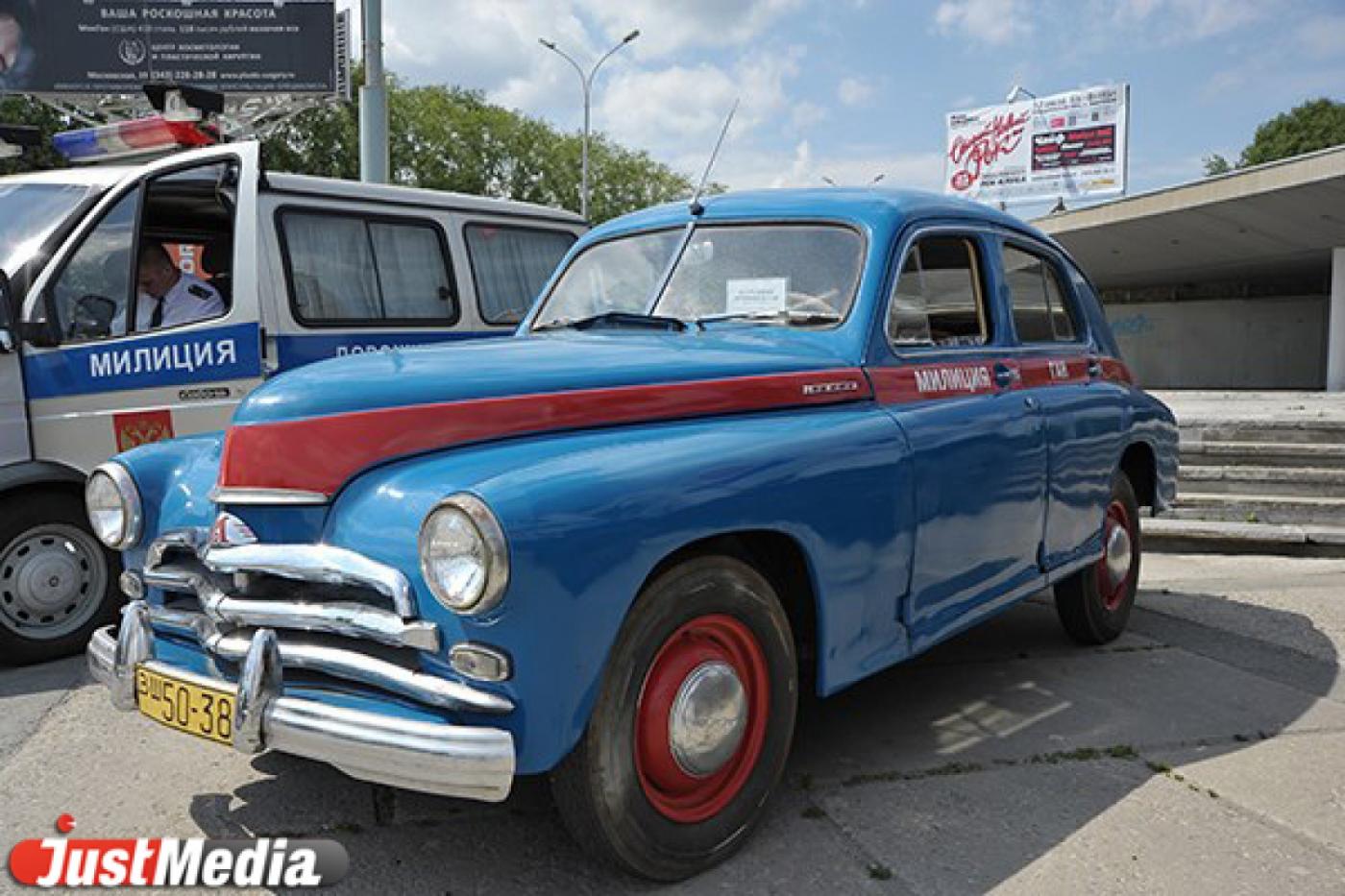 Ретро-автомобили, духовой оркестр и экзамены на категорию «А». В ЦПКиО пройдет праздник «Хранители дорог» - Фото 1