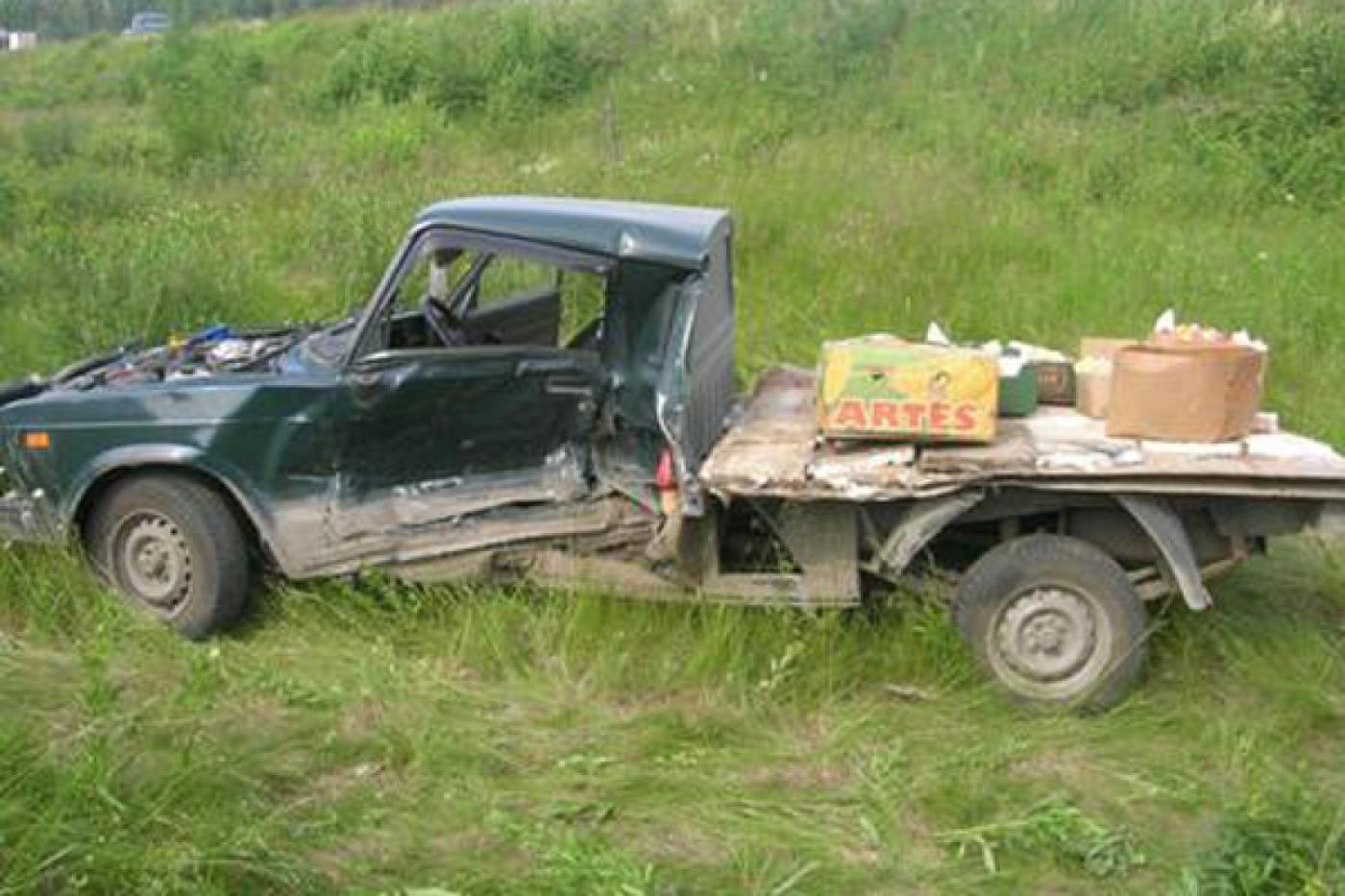 В Нижнем Тагиле две машины не поделили дорогу. Водитель одной из них скончался в «скорой» - Фото 1