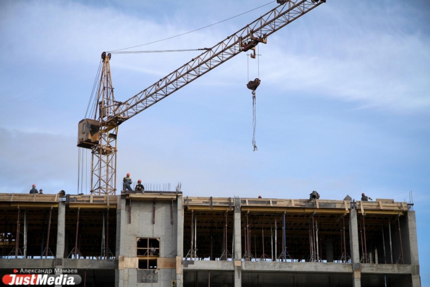 Все подразделения Уральского строительного кластера полностью начнут работу осенью этого года - Фото 1