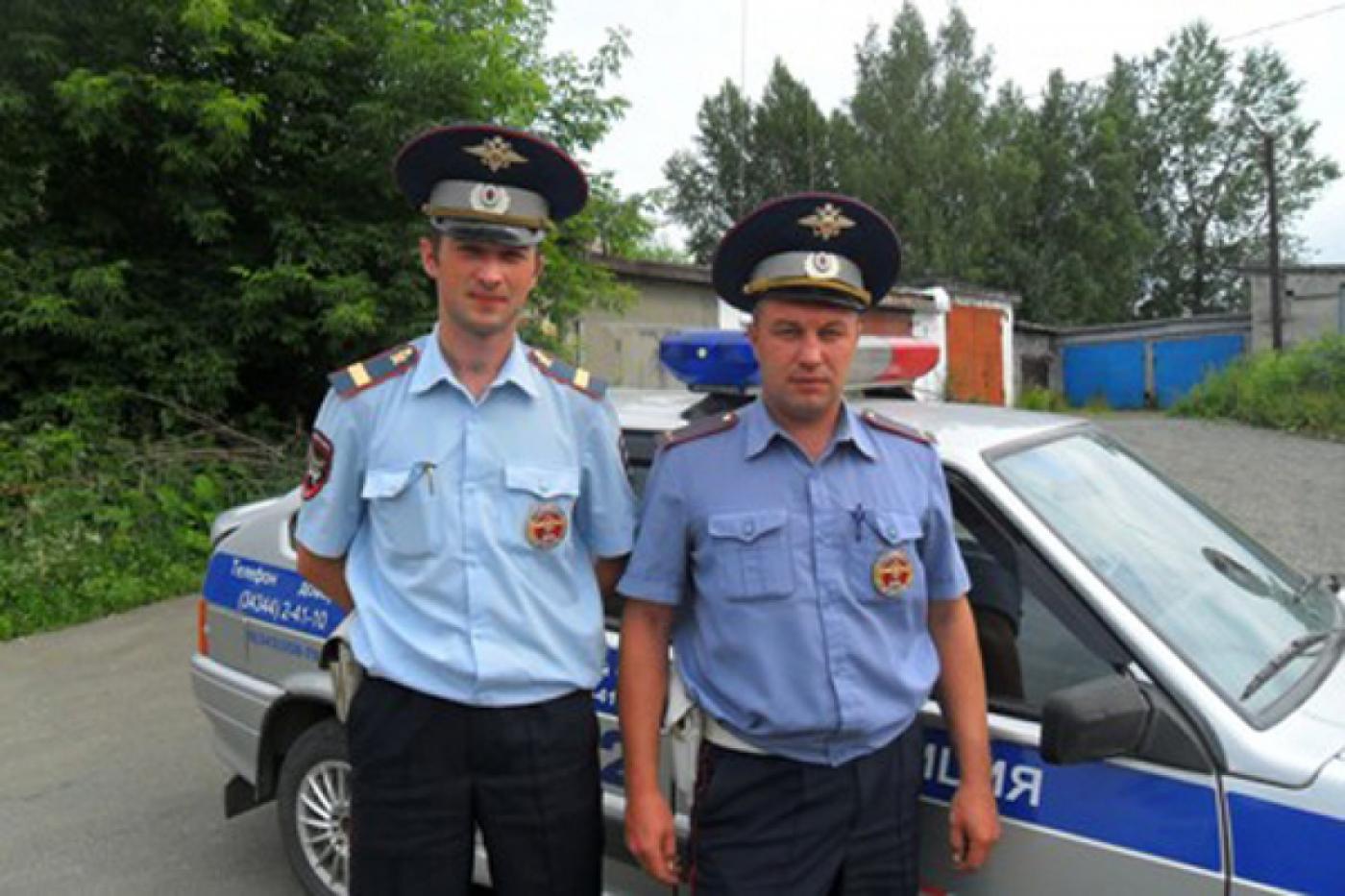 Сотрудники ГИБДД доставили роженицу в больницу - Фото 1