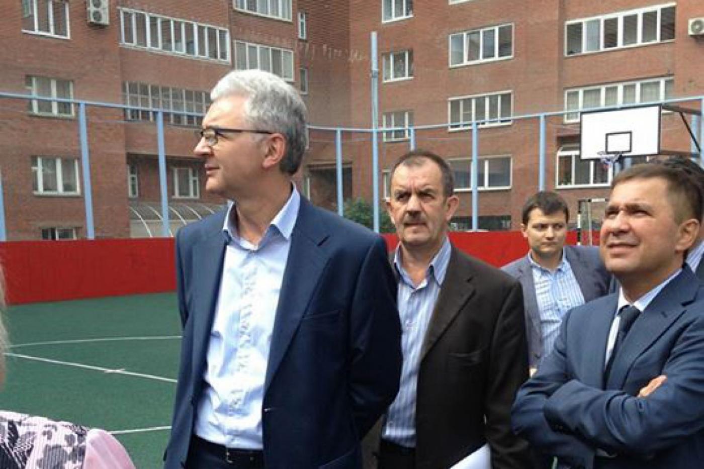 Александр Якоб удивил Ольгу Котлярову. Во дворе олимпийской чемпионки открылся корт - Фото 1