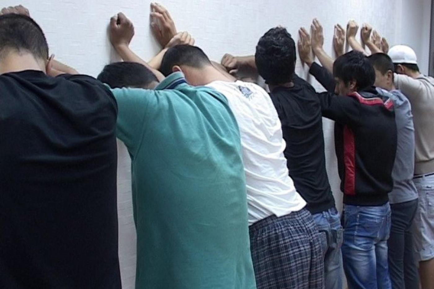 Полицейские задержали на Сортировке 25 пьяных дебоширов. - Фото 1