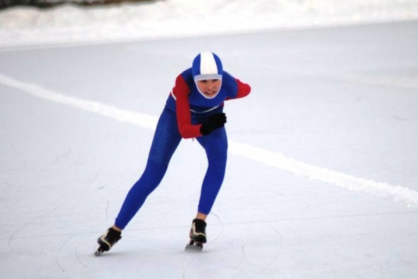 Пять екатеринбургских конькобежцев вернулись с наградами из Челябинска - Фото 1