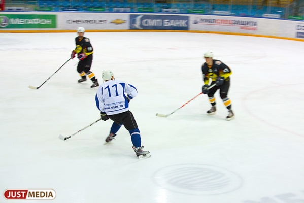 Хоккеисты «Авто» все-таки прорвались в четвертьфинал Кубка Харламова - Фото 1