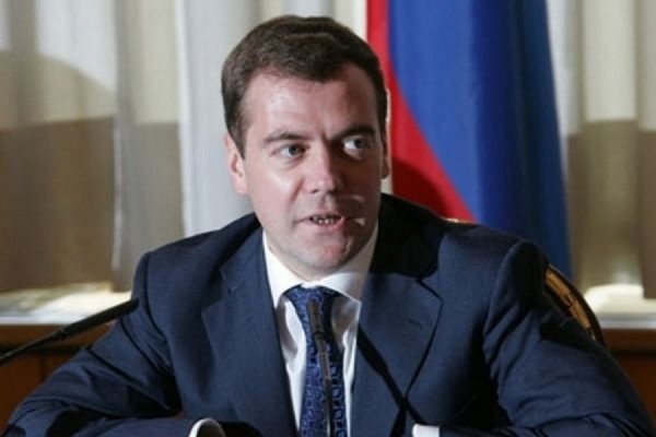 Медведев заявил, что на Кипре «продолжают грабить награбленное» - Фото 1