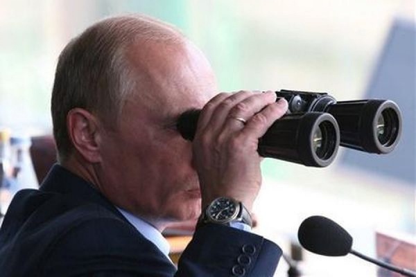 Путин прибыл на военные учения на побережье Черного моря - Фото 1