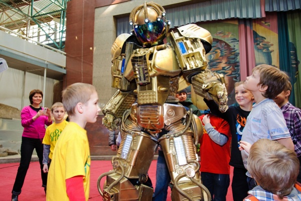 Фестиваль роботов в Екатеринбурге собрал 600 участников - Фото 1