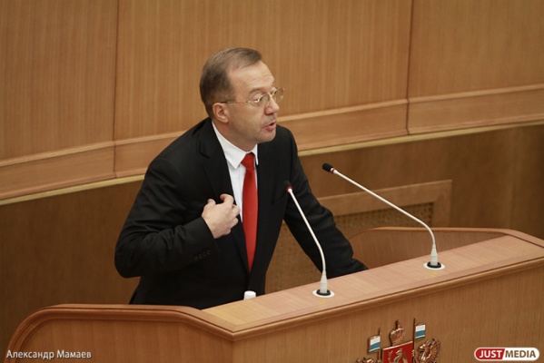 Ковпак-отец покидает Заксобрание. Борьба за его кресло состоится в сентябре - Фото 1