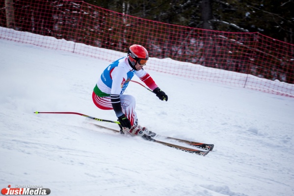 Лыжники и сноубордисты в ближайшие выходные закроют сезон - Фото 1