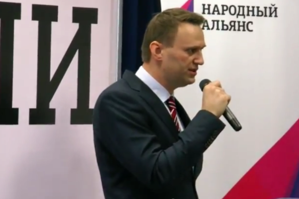 Партия Алексея Навального подала документы на регистрацию в Минюст - Фото 1