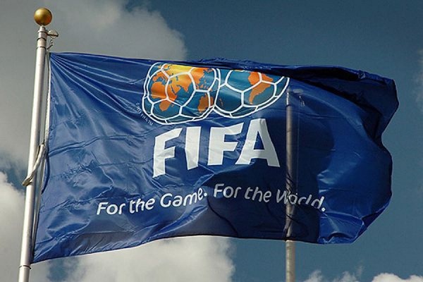 Сборная России по футболу опустилась на 11-е место в рейтинге ФИФА - Фото 1