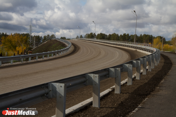 Правительство области ищет подрядчика для завершения строительства автодороги в ХМАО - Фото 1