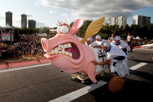 Более 100 екатеринбуржцев взялись за строительство самодельных летательных аппаратов - Фото 1