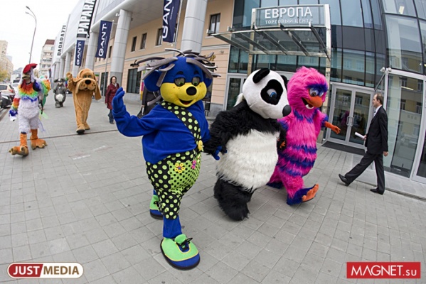 Майский парад ростовых кукол впервые пройдет в Екатеринбурге - Фото 1