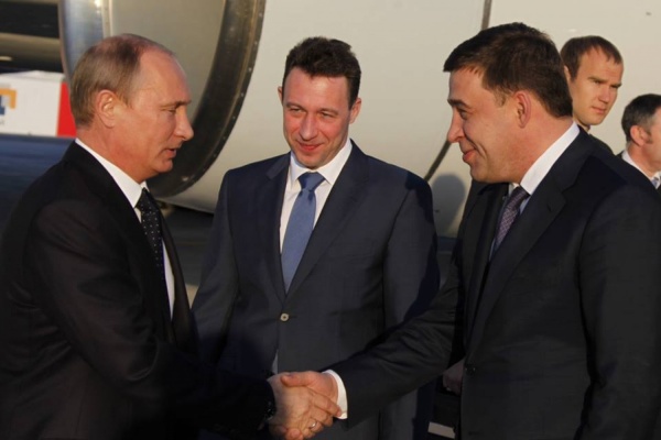 Раб на галерах. Путин закончит ужинать поздно вечером, а пленарное заседание начнет рано утром - Фото 1