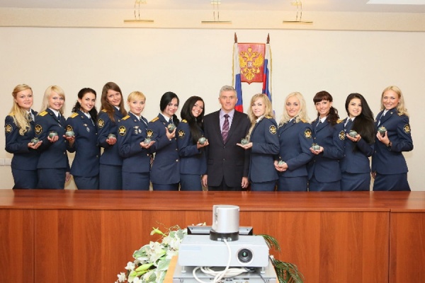 В Екатеринбурге стартовал финал всероссийского конкурса «Мисс УИС». За победу бьются 12 очаровательных девушек - Фото 1