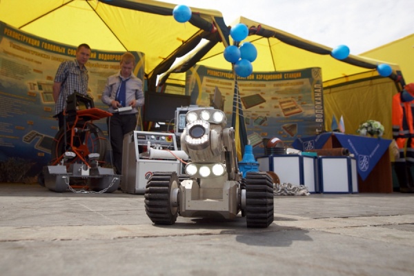 Выявлять самовольные подключения к трубопроводам «Водоканалу» помогает робот - Фото 1