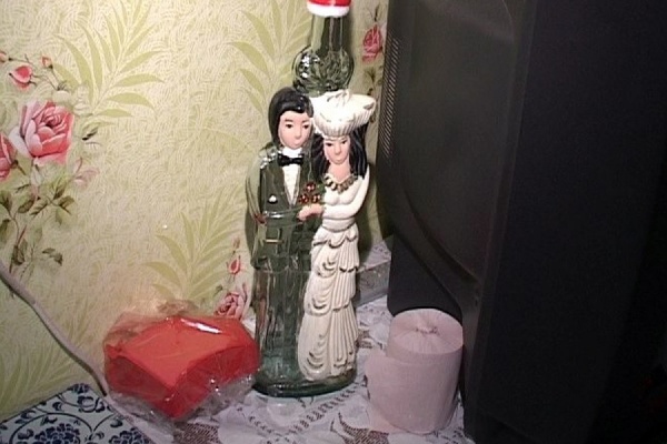 В Екатеринбурге полицейские ликвидировали бордель. Две иностранки, оказывавшие интимные услуги землякам, будут выдворены на родину - Фото 1