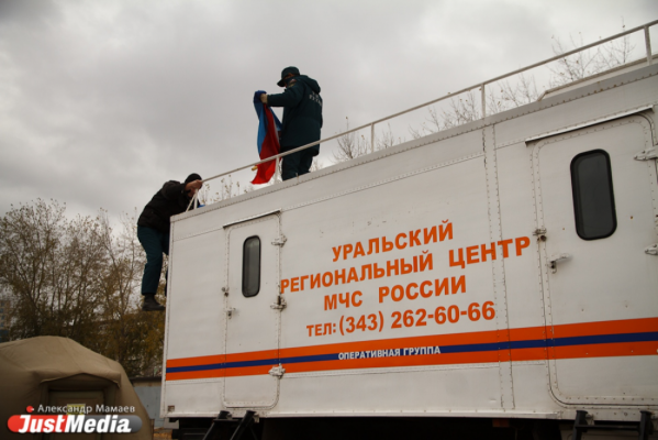 На трассе Пермь—Екатеринбург столкнулись два грузовика - Фото 1