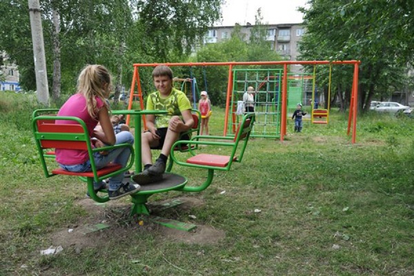 СУМЗ подарит Ревде новые детские площадки - Фото 1