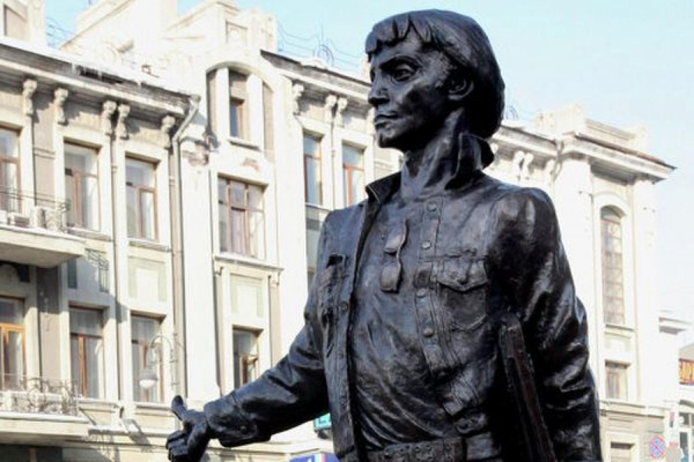 Памятник моряку торгового флота открыт во Владивостоке - Фото 1