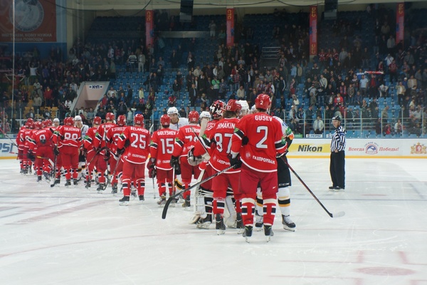 «Автомобилист» в первом матче сезона с минимальным счетом уступил «Северстали»