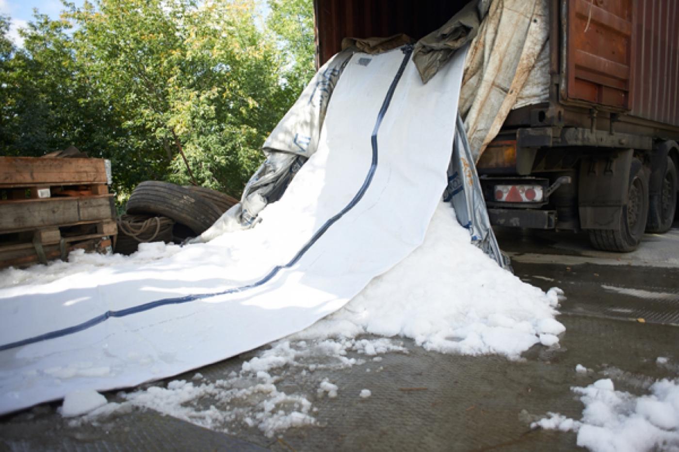 Экологическая катастрофа Екатеринбургу больше не грозит: «Водоканал» закачивает модернизацию коллектора на дне городского пруда - Фото 1