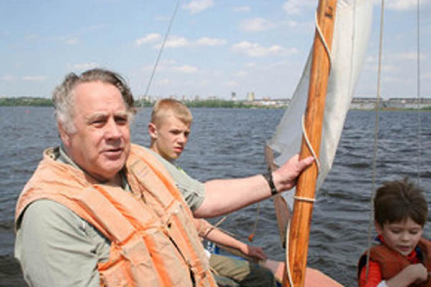 В музее писателей Урала открылась выставка, посвященная юбилею Владислава Крапивина - Фото 1