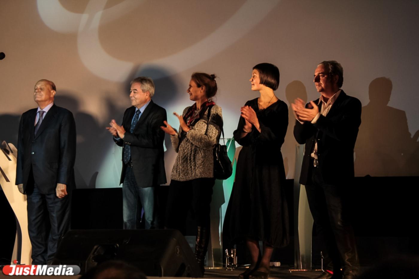 Жизнь без выдумки: в Екатеринбурге открылся XXIV фестиваль документального кино «Россия» - Фото 1