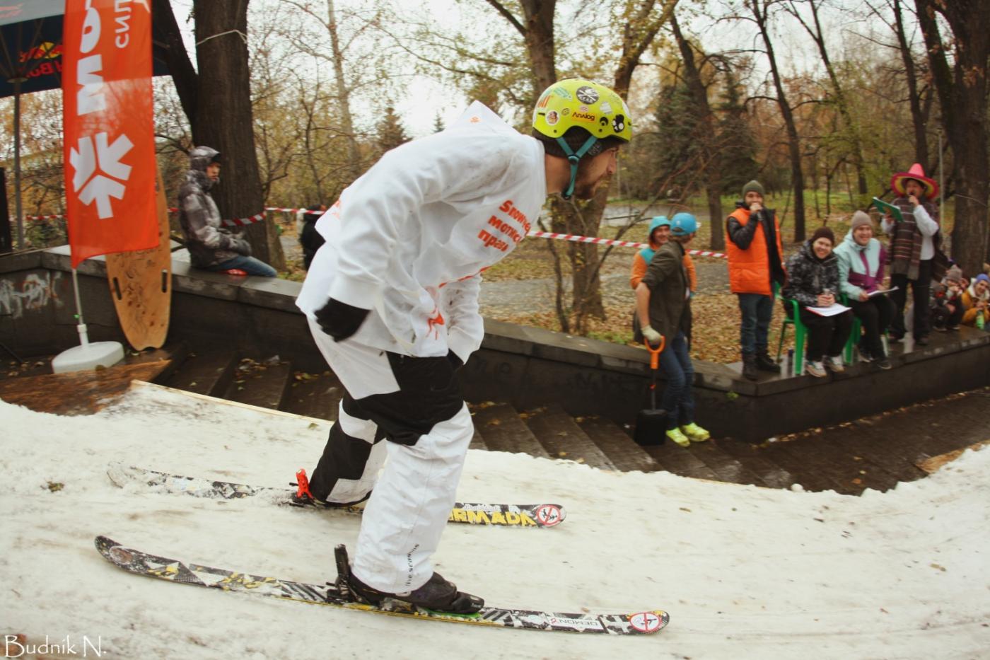 В минувшую субботу экстремалы Урала открыли горнолыжный сезон - Фото 1