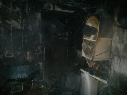 В серовской пятиэтажке прогремел взрыв. Спасатели считают, что там варили наркотики - Фото 1