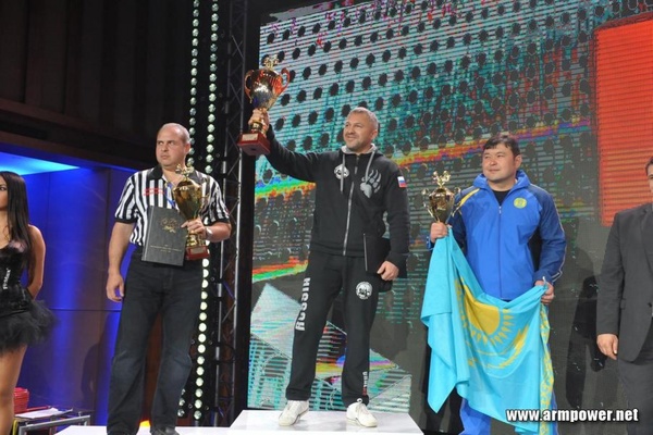 Екатеринбуржский армрестлер признан сильнейшим в мире - Фото 1