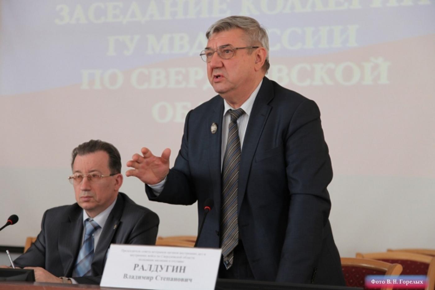 ГУ МВД области просит у ветеранов содействия в воспитании будущих полицейских - Фото 1