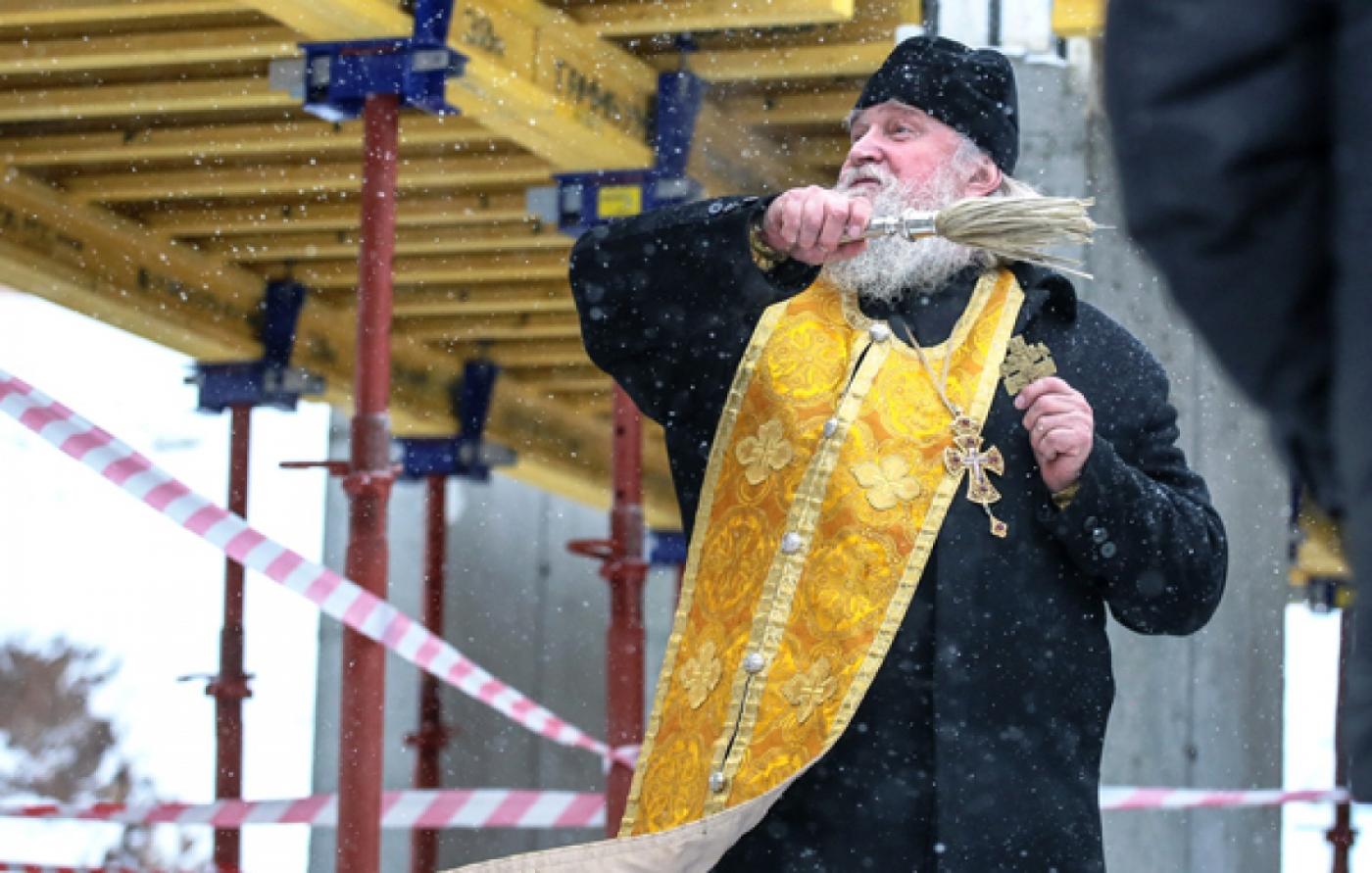 В Екатеринбурге освящен высотный жилой комплекс «Первый Николаевский» - Фото 1