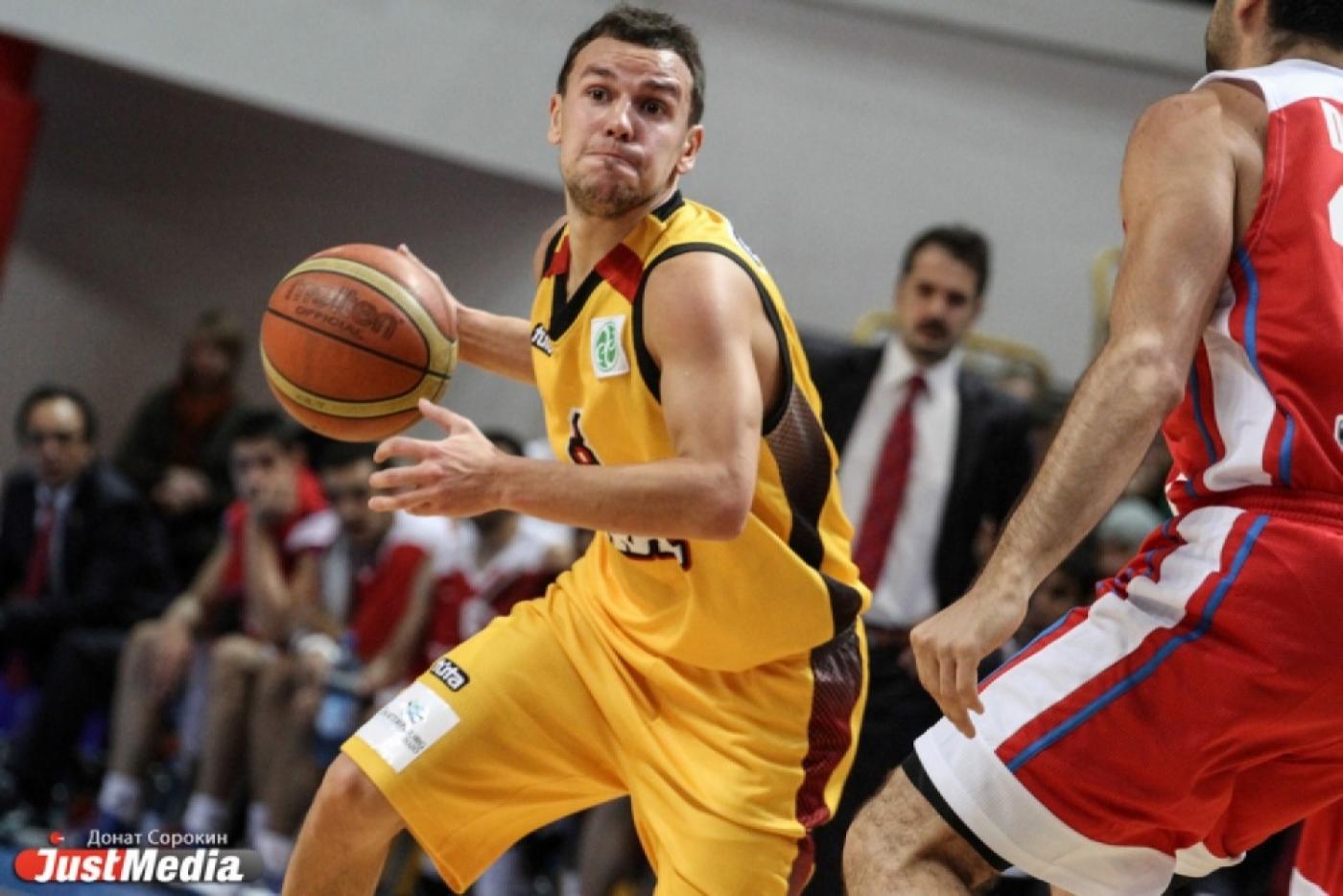 Баскетболисты «Урала» уже 16 игр подряд не знают поражений - Фото 1